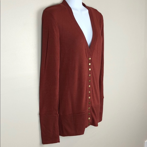 *NEVER WORN* Snap Cardigan - Picture 3 of 4